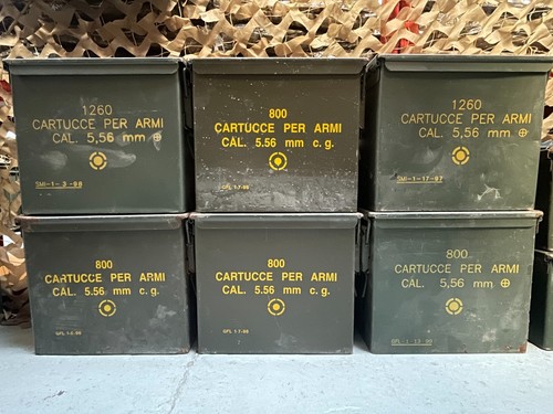 Militär armee groß - armee,