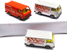 Siku 1334 VW LT 28 Kastenwagen 3 Stück Racing Team + Porsche Team ohne Anhänger