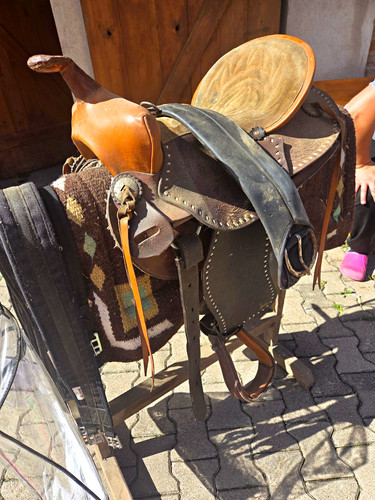 Westernsattel aus leder braun - westernsattel,