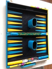 Backgammon Spiel mit Koffer