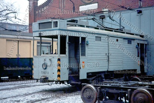 Straba 721 027 berlin 80er - straba,