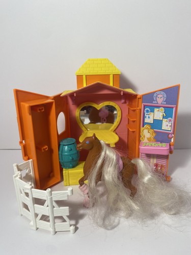 Polly pocket stall pferd und - polly,