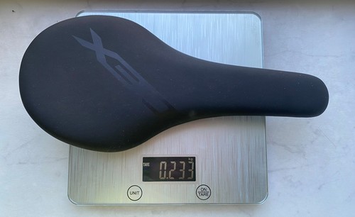 Fahrradsattel der marke cex - der,