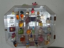 28 Teile Miniaturflacon EdT