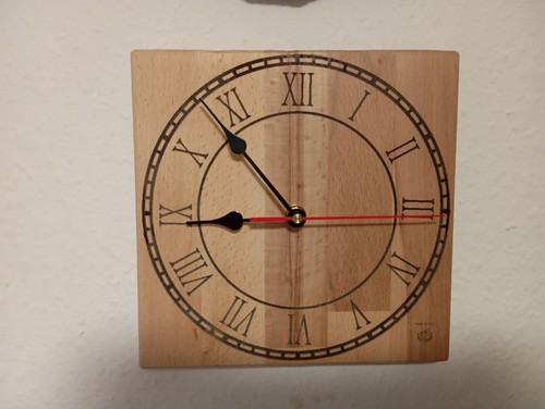 Design wanduhr buche 20x20cm - wanduhr,