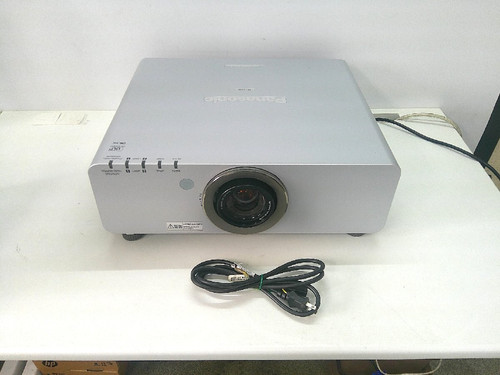 Panasonic d5000s dlp - pt-d5000s,