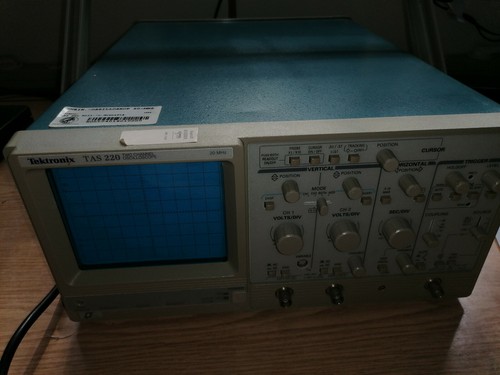 Tektronix tas 220 oscilloscope - tas,