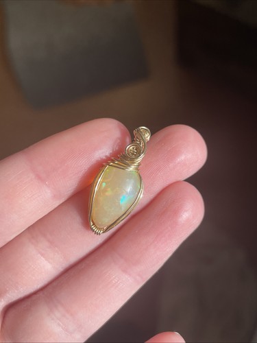 Ethiopischer opal anhänger - opal,