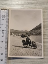  Foto,alt, Motorroller Heinkel Tourist, Hübsche Frau (4)