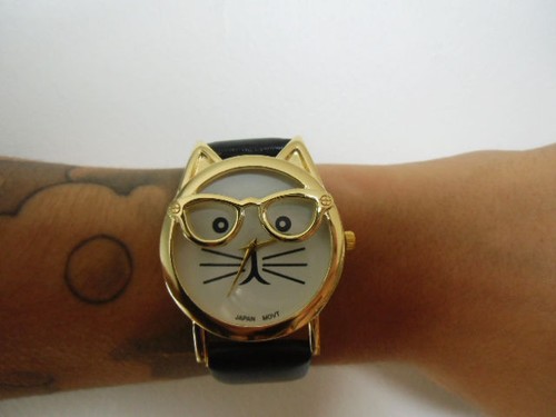 Fantasie uhr mit katzenkopf - fantasie,