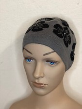 Damen Mütze Grau Blumen Steine von Ultra Gr. S (36)