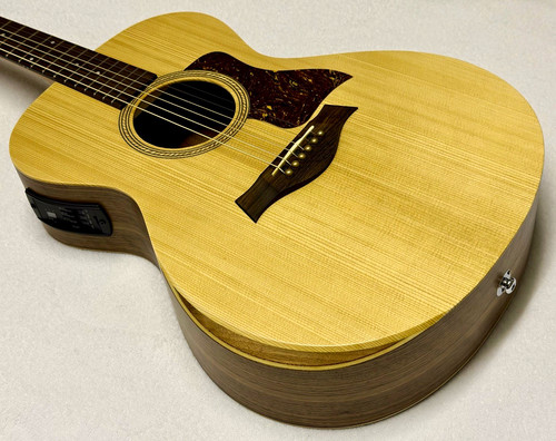Taylor academy 12e - taylor, –