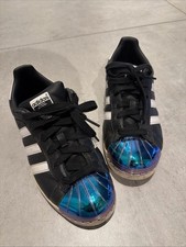 Adidas schuhe damen getragen - adidas,