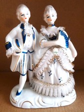 sehr schöne Porzellanfigur