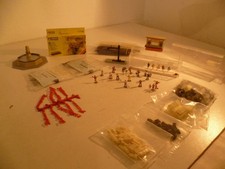 Vero/Merten/Noch/Auhagen o.ä. - Modellbahnfiguren-Ladegut-Zubehör  - prima  - TT