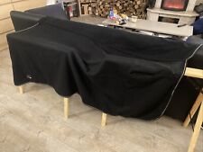 Schöne schwarze Abschwitzdecke mit silbernem Rand