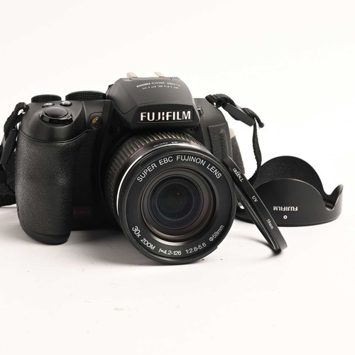 Fujifilm finepix hs20 - finepix,
