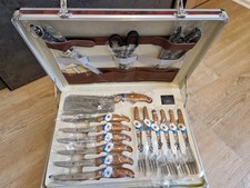 Diplomatenkoffer / 25tlg Messerset SBS