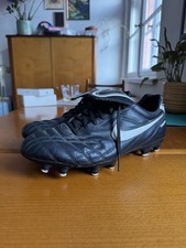 Vintage Nike Tiempo Natural