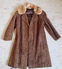 Vintage Pelzmantel m. Kragen