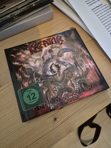 Kreator gods violence - 'gods, violence'