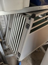 Hundebox Transportbox - Stabil Luftig, Größe S