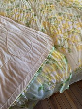 Tagesdecke Bettüberwurf zitronengelbes florales Muster 2x2m + 0,44cm Zierkante