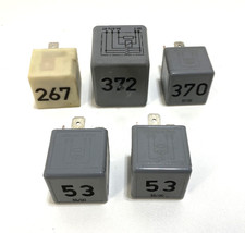 Audi A6 4B Allroad 2.7 BiT Relais Set Kraftstoffpumpe 267 372 370 53 53 #1390