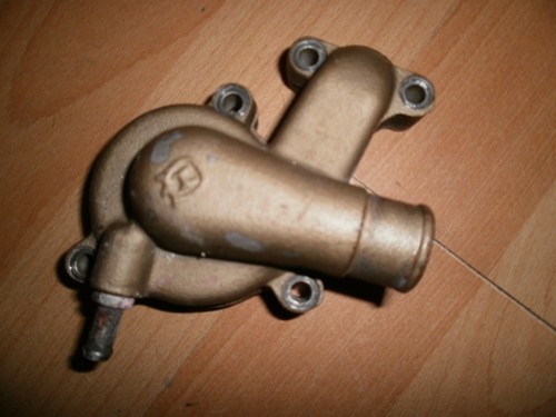 Wasserpumpendeckel für eine