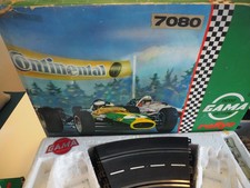 Gama Rallye 7080 + 4 x 7021, Rennbahn