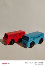 2 alte Miniatur Busse
