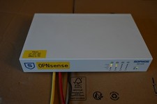OPNsense  Firewall Sophos 8 GB