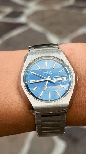 Bulova accutron dual - accutron,
