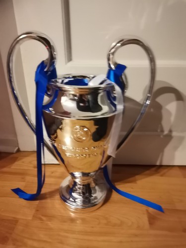 Champions pokal - champions,