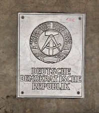 DDR Grenzschild Staatswappen