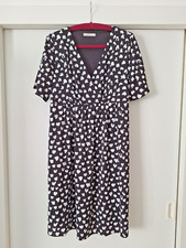 Kleid, Umstandsmode, Umstandskleid von Glamorous Bloom, Gr. 40, schwarz-weiß