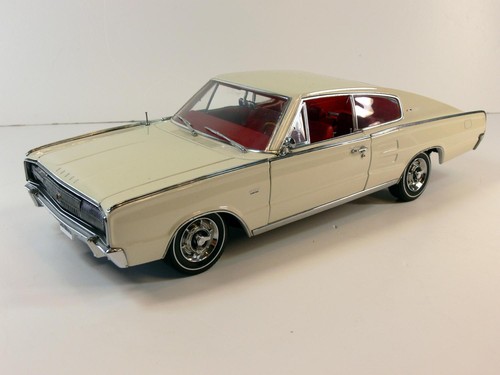 Modellauto authentics 1966 - authentics,