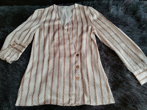 Bluse mit kettenmotiv s - bluse, kettenmotiv,