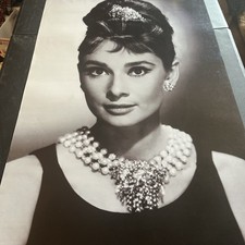 Audrey Hepburn Poster 36x24