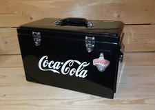 Cola Kühlbox Black 25 L iter Getränke Kiste Coca Cola Flaschenöffner 49x27x30cm