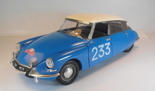 Solido citroen ds 19 - 1/18,