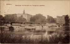 Ak Dessau in Sachsen Anhalt, Fluss mit Wasserfall, Schloss, Bäume,... - 4842539