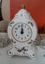 Porzellanuhr, Tischuhr