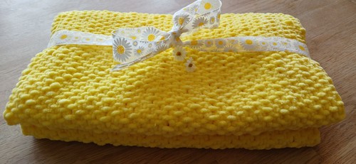 Babydecke gestrickt handarbeit - gestrickt,