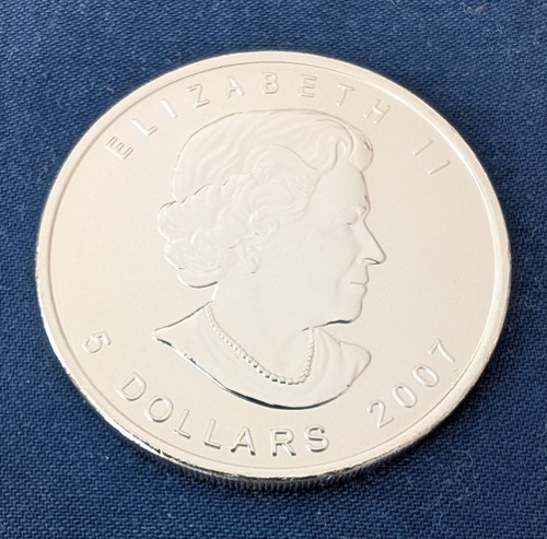 Kanada maple leaf dollars - maple,