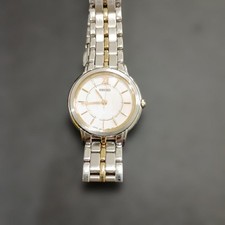 SEIKO Quarz Runde Uhr Modell