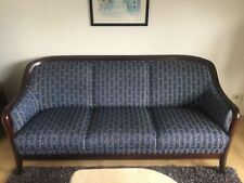 Couchgarnitur, Stilmöbel, eleganter Stoff, blau/beige, Holzlehnen