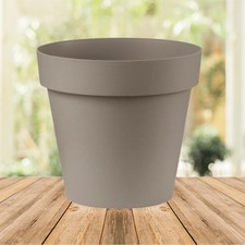 Central Garden Round