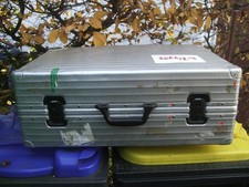 RIMOVA  Alu Koffer mit Rollen und Griff zum ziehen , Größe ca. 70 x 49 x 25 cm