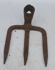 große alte Hacke Kartoffelhacke ? Gartenhacke Eisen 3 Zinken Garten Werkzeug